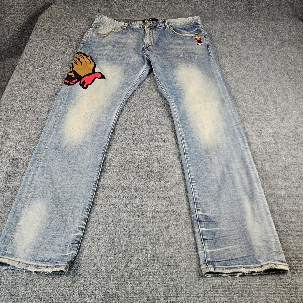 AKOO Mens Light Wash‎ Embroidered Praying Hands Denim Jeans Size 36 Streetwear